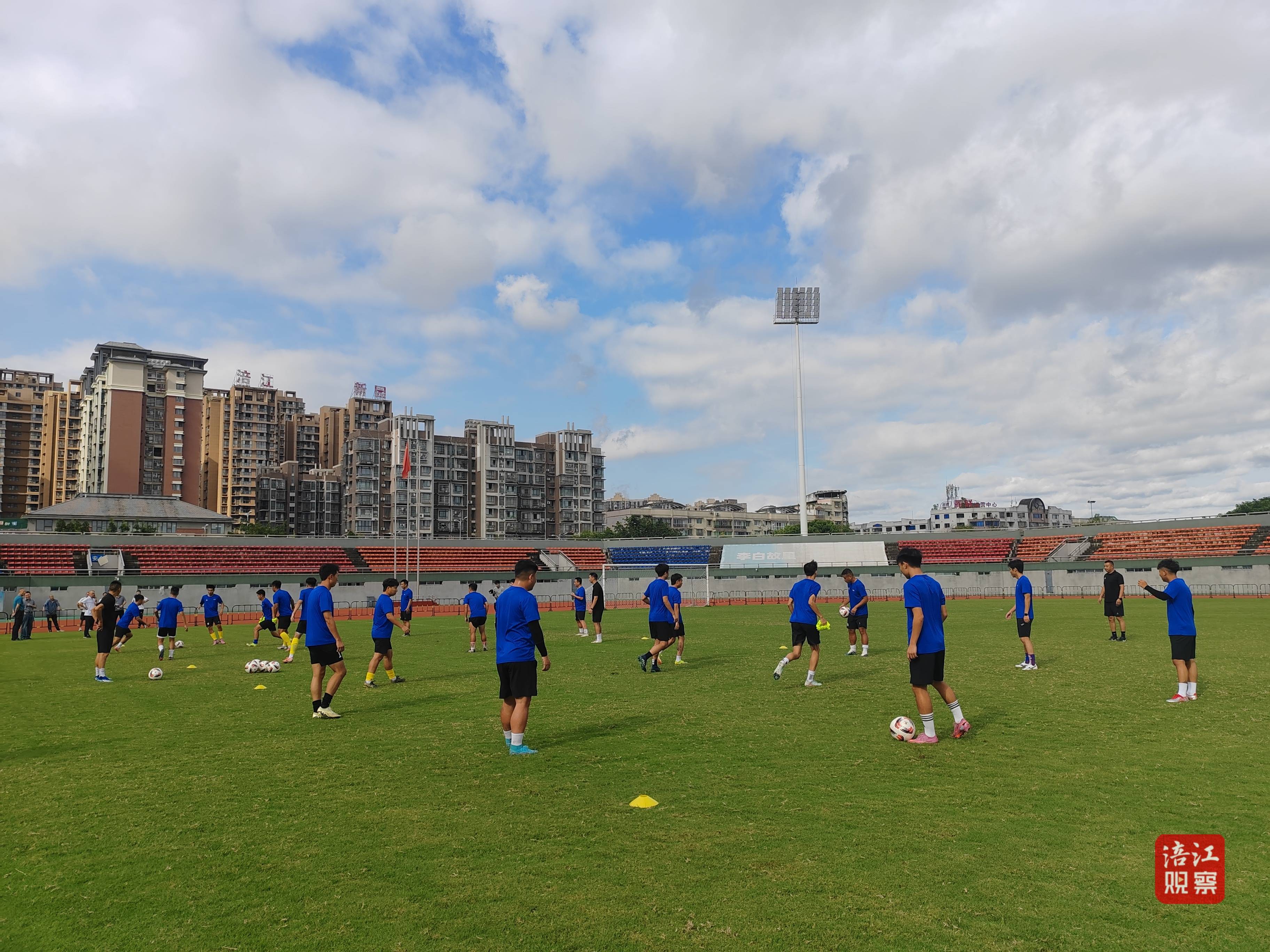 Baccarat Gaming-球员训练积极备战，赛场竞争激烈(球员训练方法)